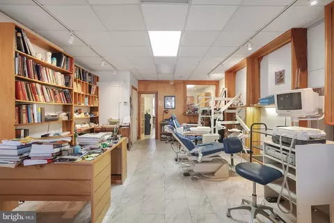 222 Upshur St NW, Washington, DC 20011 photo 45