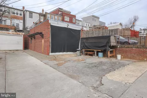 222 Upshur St NW, Washington, DC 20011 photo 19
