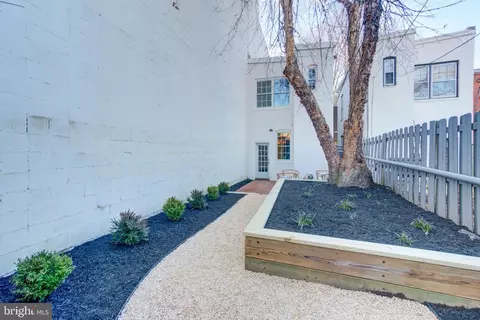Exterior - 240 14th St SE, Washington, DC 20003 photo 3 of 4