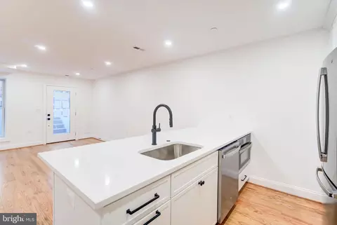 Kitchen - 2910 18th St NW, Washington, DC 20009 photo 5 of 5