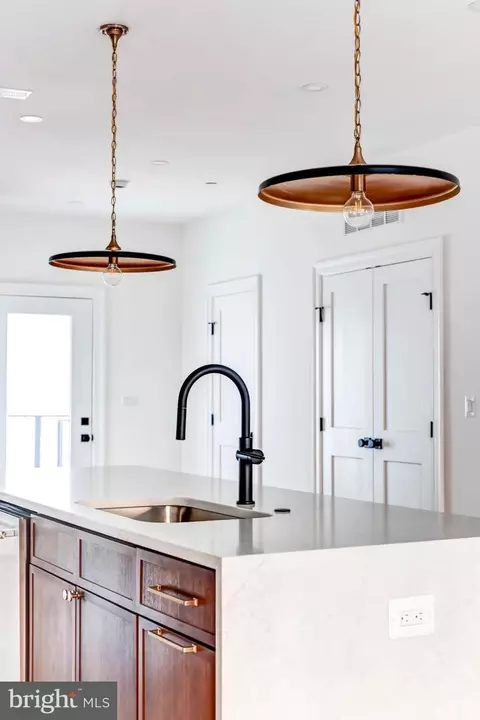 Kitchen - 2910 18th St NW, Washington, DC 20009 photo 2 of 5
