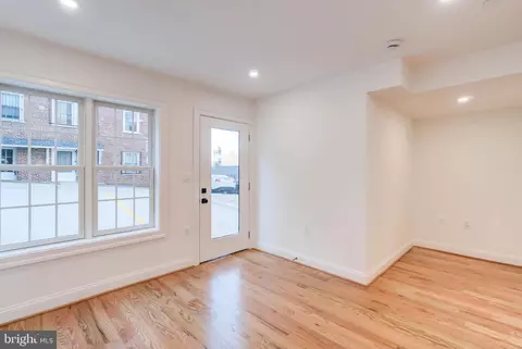 Living - 2910 18th St NW, Washington, DC 20009 photo 11 of 12