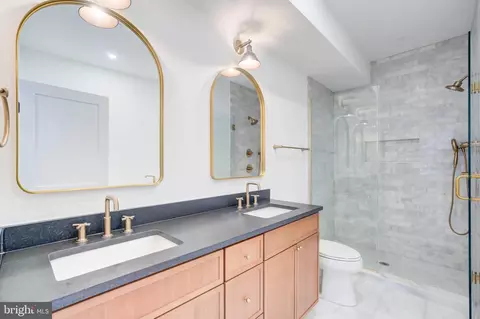 Bath - 2910 18th St NW, Washington, DC 20009 photo 2 of 6