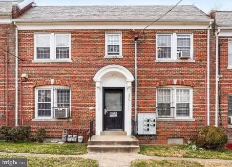 1515 17th St SE, Washington, DC 20020