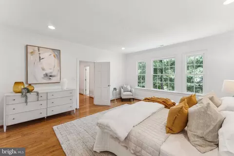 Bedroom - 4819 Kemble Pl NW, Washington, DC 20007 photo 3 of 5