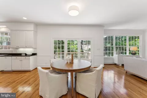 Dining - 4819 Kemble Pl NW, Washington, DC 20007 photo 4 of 5