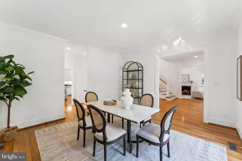 Dining - 4819 Kemble Pl NW, Washington, DC 20007 photo 3 of 5