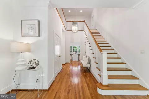 Entry Way - 4819 Kemble Pl NW, Washington, DC 20007 photo 1 of 4