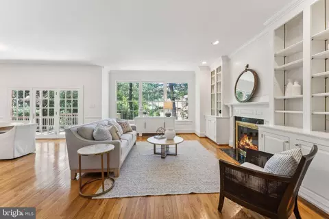 Living - 4819 Kemble Pl NW, Washington, DC 20007 photo 5 of 7