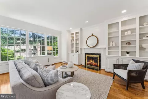 Living - 4819 Kemble Pl NW, Washington, DC 20007 photo 1 of 7