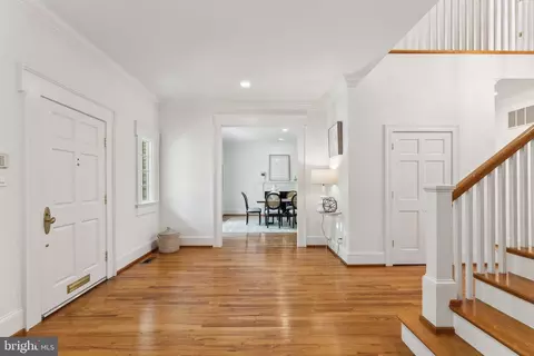 Entry Way - 4819 Kemble Pl NW, Washington, DC 20007 photo 3 of 4