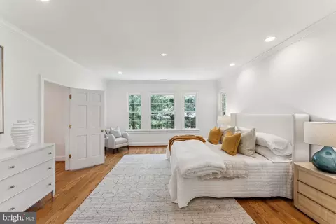 Bedroom - 4819 Kemble Pl NW, Washington, DC 20007 photo 2 of 5