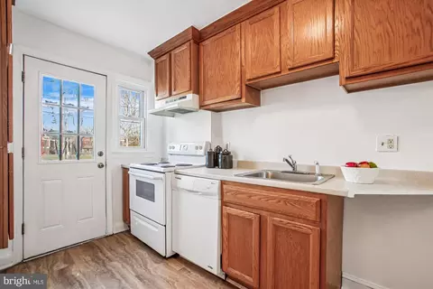 Kitchen - 1760 E Street St NE, Washington, DC 20002 photo 1 of 1