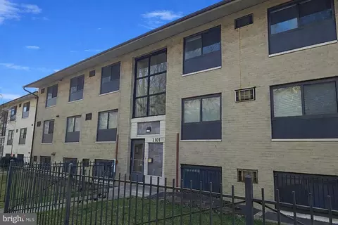 3101 Naylor Rd SE #304, Washington, DC 20020