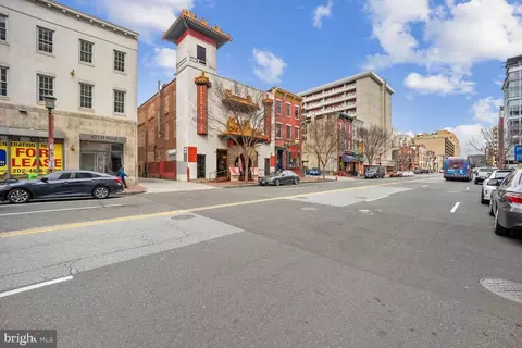 Exterior - 616 E Nw NW #1150, Washington, DC 20004 photo 5 of 13