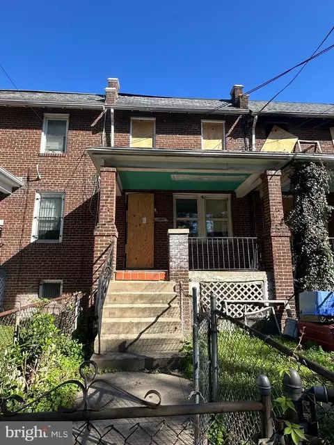 1502 19th St SE, Washington, DC 20020
