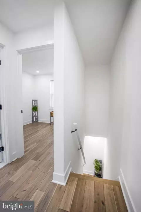 Entry Way - 702 19th St NE, Washington, DC 20002 photo 10 of 12
