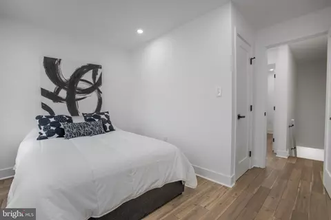 Bedroom - 702 19th St NE, Washington, DC 20002 photo 3 of 3