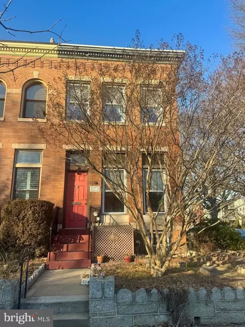 1374 G St SE, Washington, DC 20003
