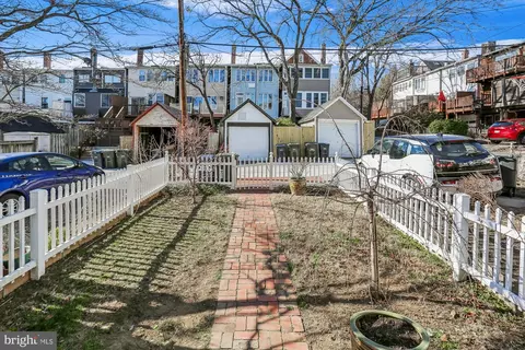 2306 38th St NW, Washington, DC 20007 photo 29