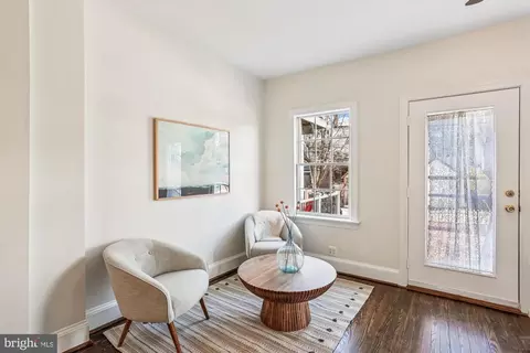 2306 38th St NW, Washington, DC 20007 photo 8