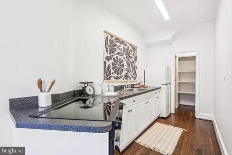 2306 38th St NW, Washington, DC 20007 photo 12