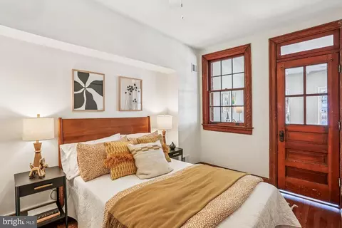 2306 38th St NW, Washington, DC 20007 photo 18