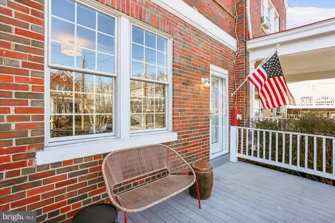 2306 38th St NW, Washington, DC 20007 photo 27