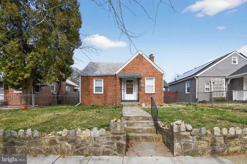 516 Lebaum St SE, Washington, DC 20032