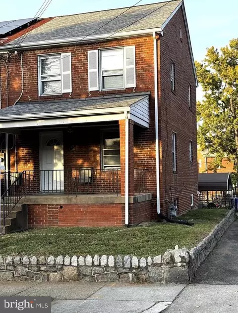 1910 T Pl SE, Washington, DC 20020