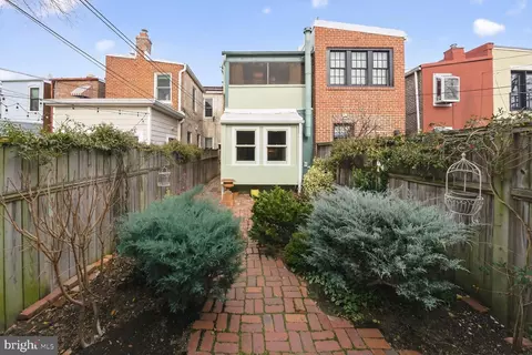 613 G St SE, Washington, DC 20003 photo 45