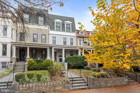 1221 Kenyon St NW #2, Washington, DC 20010