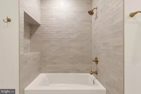 Bath - 1706 Bay St SE, Washington, DC 20003 photo 2 of 10