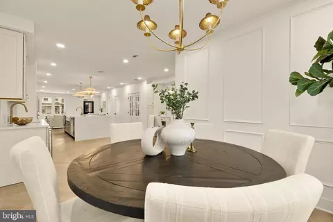 Dining - 1706 Bay St SE, Washington, DC 20003 photo 3 of 3