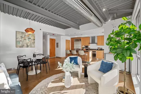 2351 Champlain St NW #C4, Washington, DC 20009 photo 8