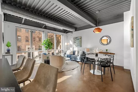 2351 Champlain St NW #C4, Washington, DC 20009 photo 4