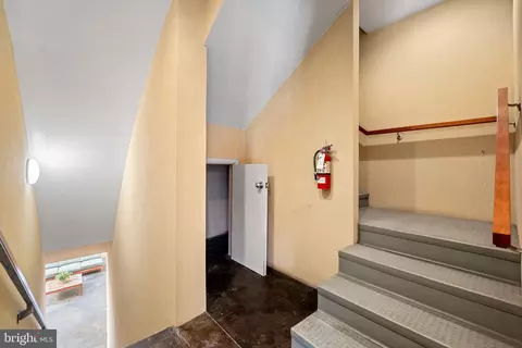2351 Champlain St NW #C4, Washington, DC 20009 photo 26
