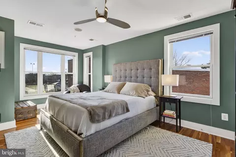 257 15th St SE #B, Washington, DC 20003 photo 18