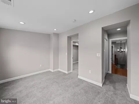 519 23rd Pl NE, Washington, DC 20002 photo 18