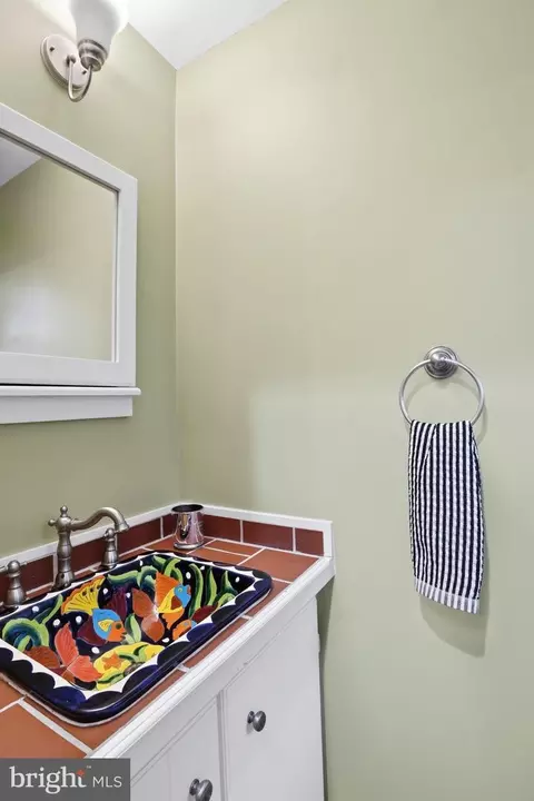 1616 D St SE, Washington, DC 20003 photo 16