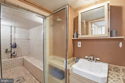 1616 D St SE, Washington, DC 20003 photo 28