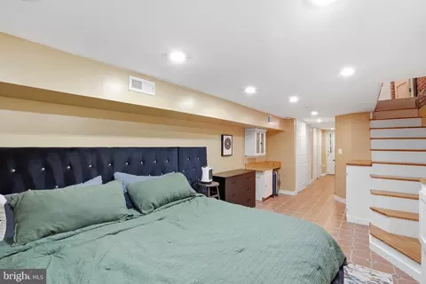 1616 D St SE, Washington, DC 20003 photo 25