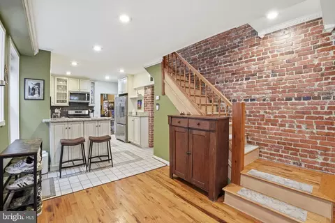 1616 D St SE, Washington, DC 20003 photo 8