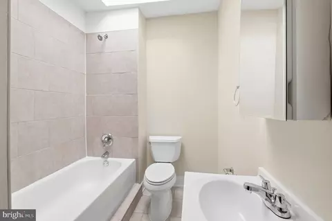 Bath - 237 15th St SE, Washington, DC 20003 photo 2 of 3