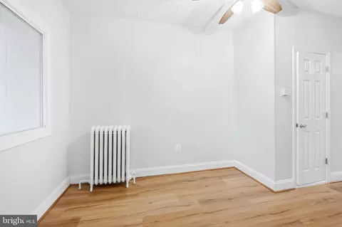 Living - 237 15th St SE, Washington, DC 20003 photo 4 of 4