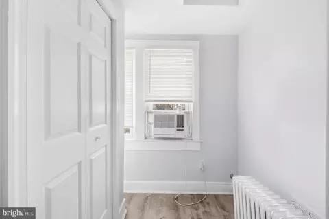 Entry Way - 237 15th St SE, Washington, DC 20003 photo 6 of 8