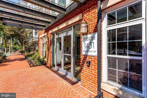 1451 Belmont St NW #213, Washington, DC 20009
