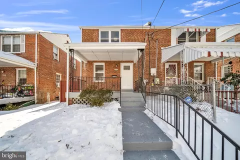 647 Emerson St NE, Washington, DC 20017