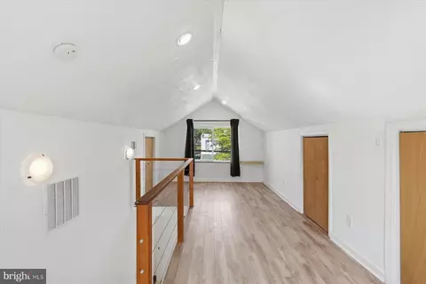 Entry Way - 1254 Florida Ave NE, Washington, DC 20002 photo 6 of 8