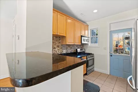 Entry Way - 1254 Florida Ave NE, Washington, DC 20002 photo 1 of 8